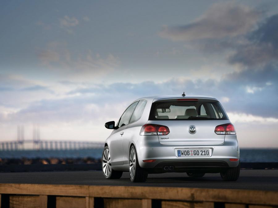  Volkswagen Golf 2008 года  (фото 64 из 126)